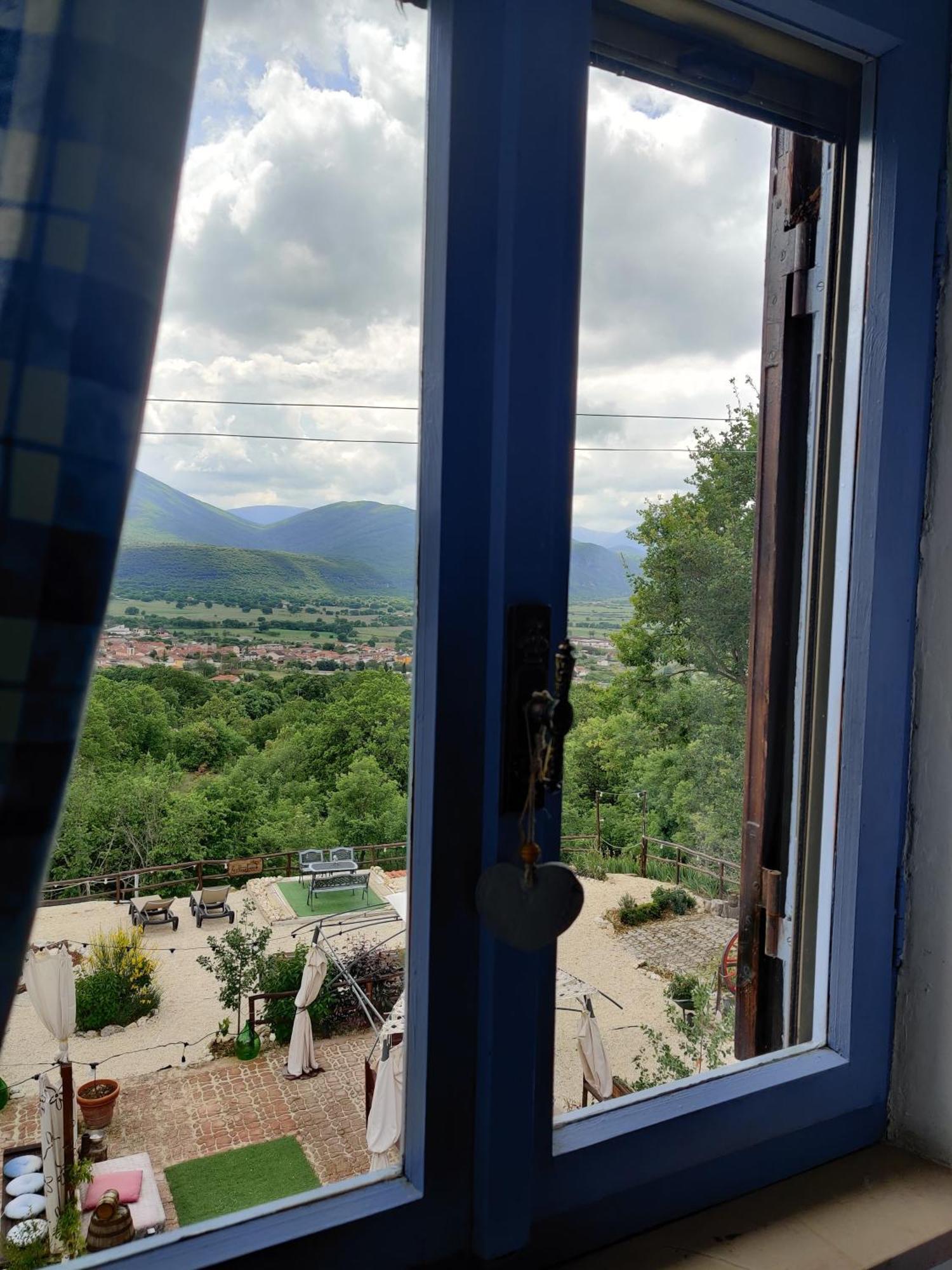 B&B Le Grette Gioia Dei Marsi Dış mekan fotoğraf