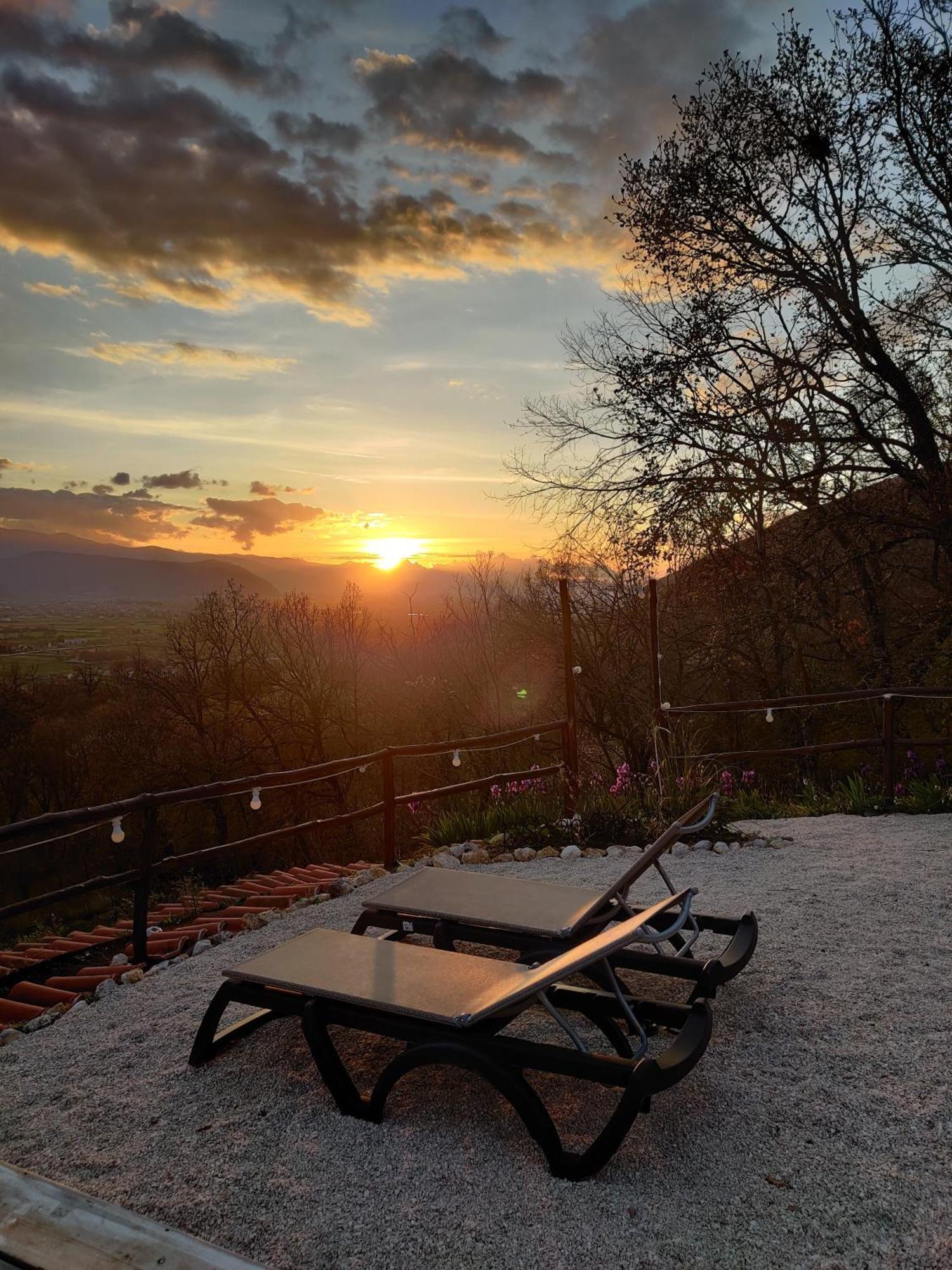B&B Le Grette Gioia Dei Marsi Dış mekan fotoğraf