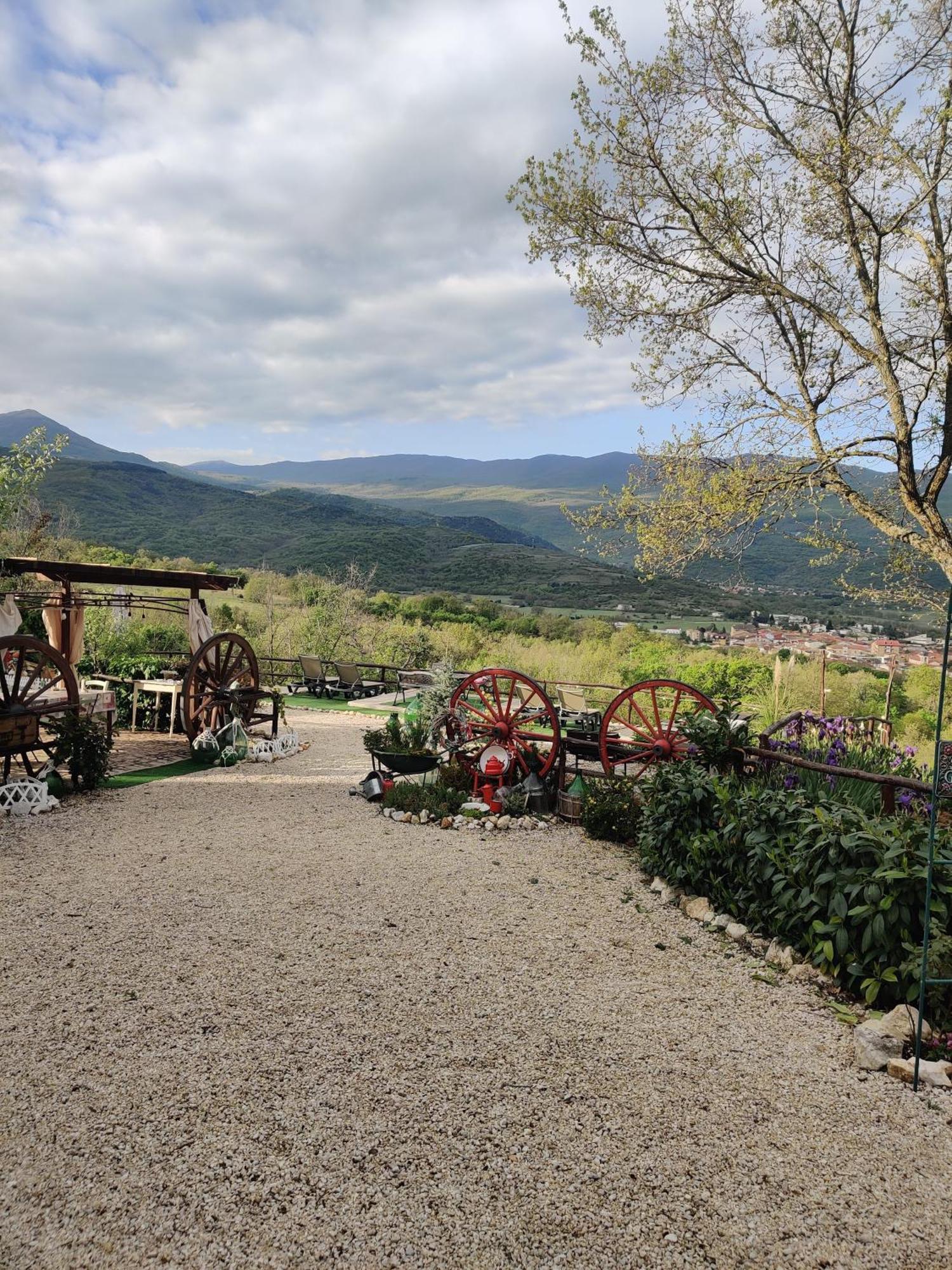 B&B Le Grette Gioia Dei Marsi Dış mekan fotoğraf